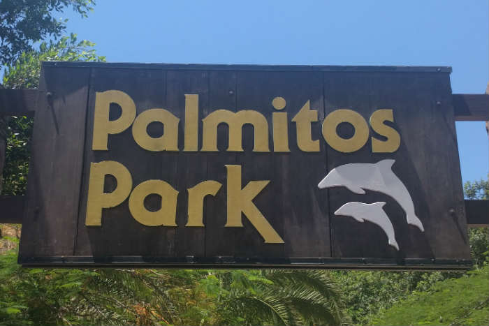 Palmitos Park Sign