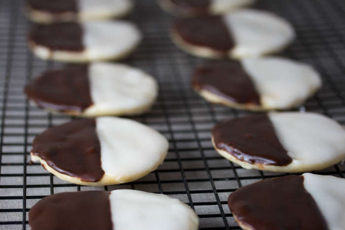 New York black and white cookies